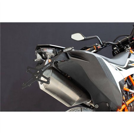Portamatrículas KTM 690 SMC R 2019-2024 Portamatrículas KTM 690 SMC R 2019-2024